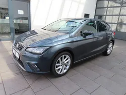Grau Gebraucht 2024 Seat Ibiza FR-Line Limousine | 15.975 € (Superpreis)