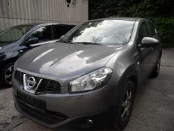 Grau Gebraucht 2012 Nissan Qashqai SUV | 4.599 € (Guter Preis)