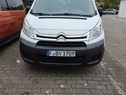 Weiß Gebraucht 2016 Citroën Jumpy Van / Kleinbus | 5.950 €