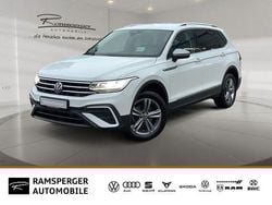 Weiß (pure white) Gebraucht 2022 VW Tiguan Allspace Life SUV | 27.990 € (Guter Preis)