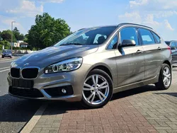 Platinsilber Gebraucht 2015 BMW 218 Van / Kleinbus | 13.200 € (Fairer Preis)