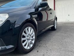 Schwarz Gebraucht 2009 Opel Tigra Cabrio | 3.390 € (Etwas zu teuer)