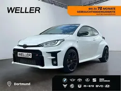 Weiss Gebraucht 2021 Toyota Yaris Basis Kleinwagen | 33.990 € (Fairer Preis)