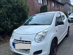 Weiß Gebraucht 2010 Suzuki Alto Basic Kleinwagen | 1.900 € (Guter Preis)