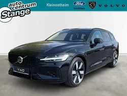 Schwarz Neu 2025 Volvo V60 Plus Kombi | 58.990 € (Teuer)