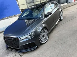 Grau Gebraucht 2016 Audi RS3 Sportback Sport Kleinwagen | 29.999 € (Guter Preis)