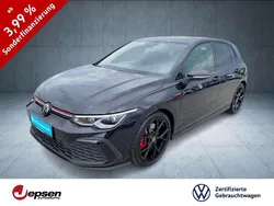 Deep black perleffekt Gebraucht 2024 VW Golf VIII GTI Limousine | 31.570 € (Fairer Preis)