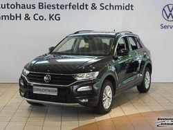 Deep black perleffekt (metallic) Gebraucht 2021 VW T-Roc Style SUV | 23.890 € (Fairer Preis)