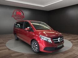 Rot Gebraucht 2021 Mercedes V220 Sport Van / Kleinbus | 41.900 € (Fairer Preis)