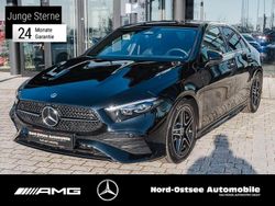 Metalliclack kosmosschwarz Gebraucht 2025 Mercedes A200 Night Limousine | 33.990 € (Etwas zu teuer)