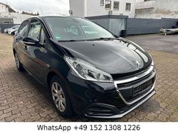 Schwarz Gebraucht 2016 Peugeot 208 Kleinwagen | 4.799 € (Guter Preis)