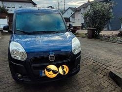 Blau Gebraucht 2013 Fiat Doblò Pop Van / Kleinbus | 7.650 € (Fairer Preis)