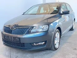 Grau Gebraucht 2018 Skoda Rapid Ambition Limousine | 10.999 € (Fairer Preis)