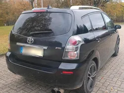 Schwarz Gebraucht 2008 Toyota Corolla Verso Van / Kleinbus | 3.140 € (Fairer Preis)