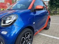 Blau Gebraucht 2016 Smart ForTwo Cabrio Passion Cabrio | 10.100 € (Fairer Preis)