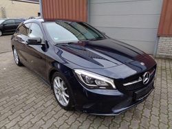 Blau Gebraucht 2019 Mercedes CLA220 Shooting Brake Kombi | 20.800 €