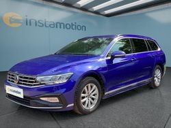 Blau Gebraucht 2022 VW Passat Kombi | 24.049 € (Fairer Preis)