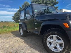 Schwarz Gebraucht 2000 Jeep Wrangler Sport SUV | 16.900 € (Etwas zu teuer)