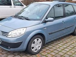 Blau Gebraucht 2006 Renault Grand Scénic II Van / Kleinbus | 1.350 €