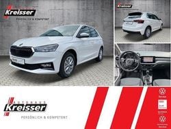 Candyweiss Gebraucht 2023 Skoda Fabia Ambition Kleinwagen | 22.451 € (Teuer)