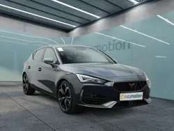 Grau Gebraucht 2024 Cupra Leon VZ Limousine | 34.750 € (Fairer Preis)