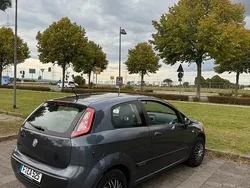 Blau Gebraucht 2011 Fiat Punto Evo Kleinwagen | 2.700 €