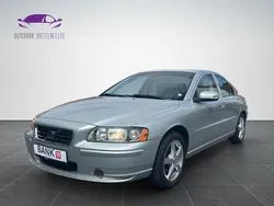 Silber Gebraucht 2009 Volvo S60 Momentum Limousine | 6.999 € (Etwas zu teuer)