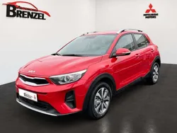 Signalrot beg Neu 2024 Kia Stonic Vision SUV | 20.990 € (Etwas zu teuer)