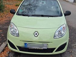 Gebraucht 2007 Renault Twingo Elysee Kleinwagen | 2.499 € (Etwas zu teuer)