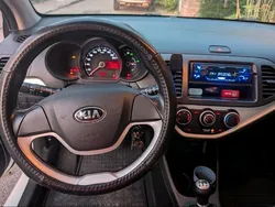 Weiß Gebraucht 2013 Kia Picanto Kleinwagen | 4.200 € (Fairer Preis)