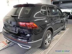 Deep black perleffekt Gebraucht 2022 VW Tiguan Allspace Elegance SUV | 33.606 € (Guter Preis)
