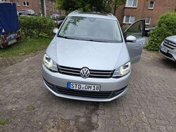 Silber Gebraucht 2016 VW Sharan Highline Van / Kleinbus | 18.500 € (Guter Preis)