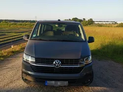 Grau Gebraucht 2021 VW T6.1 Van | 45.000 € (Teuer)