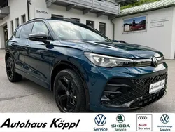 Nightshade blue metallic Gebraucht 2025 VW Tiguan R-line SUV | 54.890 € (Guter Preis)