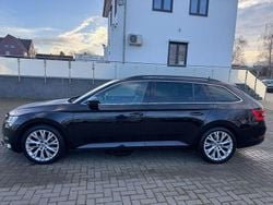Schwarz Gebraucht 2020 Skoda Superb Ambition Kombi | 15.900 € (Fairer Preis)