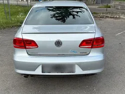 Silber Gebraucht 2013 VW Passat Limousine | 8.250 €