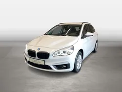 Alpinweiss Gebraucht 2015 BMW 218 Active Tourer Van / Kleinbus | 8.890 € (Guter Preis)