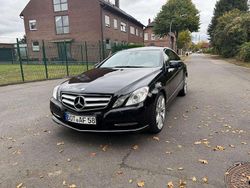 Obsidianschwarz Gebraucht 2013 Mercedes E350 Coupé | 16.999 € (Guter Preis)