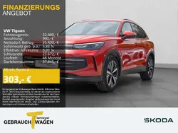 Rot Gebraucht 2024 VW Tiguan Life SUV | 32.480 € (Guter Preis)