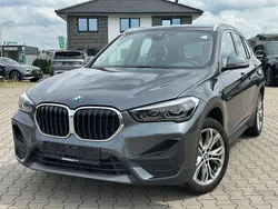 Grau Gebraucht 2021 BMW X1 SUV | 18.088 € (Fairer Preis)