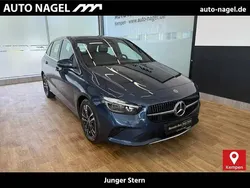 Denimblau Gebraucht 2023 Mercedes B200 Progressive Van / Kleinbus | 31.886 € (Teuer)