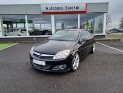 Saphirschwarz mi2 Gebraucht 2008 Opel Astra Cabriolet Cabrio | 4.490 € (Etwas zu teuer)