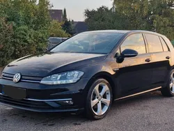Schwarz Gebraucht 2019 VW Golf VII Limousine | 15.800 € (Superpreis)