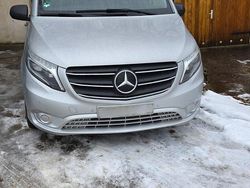 Silber Gebraucht 2022 Mercedes Vito Van | 39.500 € (Fairer Preis)