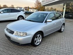 Silber Gebraucht 2002 Audi A3 Sport Limousine | 4.995 € (Teuer)