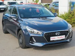 Blau Gebraucht 2017 Hyundai i30 Select Kombi | 11.950 € (Fairer Preis)