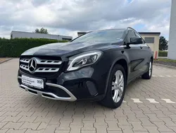 Schwarz Gebraucht 2017 Mercedes GLA220 SUV | 17.499 € (Fairer Preis)
