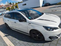Weiß Gebraucht 2015 Peugeot 308 GT Kombi | 8.500 € (Guter Preis)