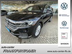 Schwarz Gebraucht 2019 VW Touareg Elegance SUV | 42.970 € (Fairer Preis)
