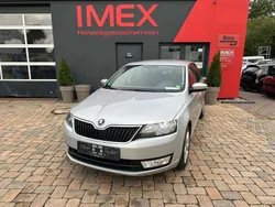 Silber Gebraucht 2016 Skoda Rapid Cool Edition Kombi | 4.990 € (Fairer Preis)